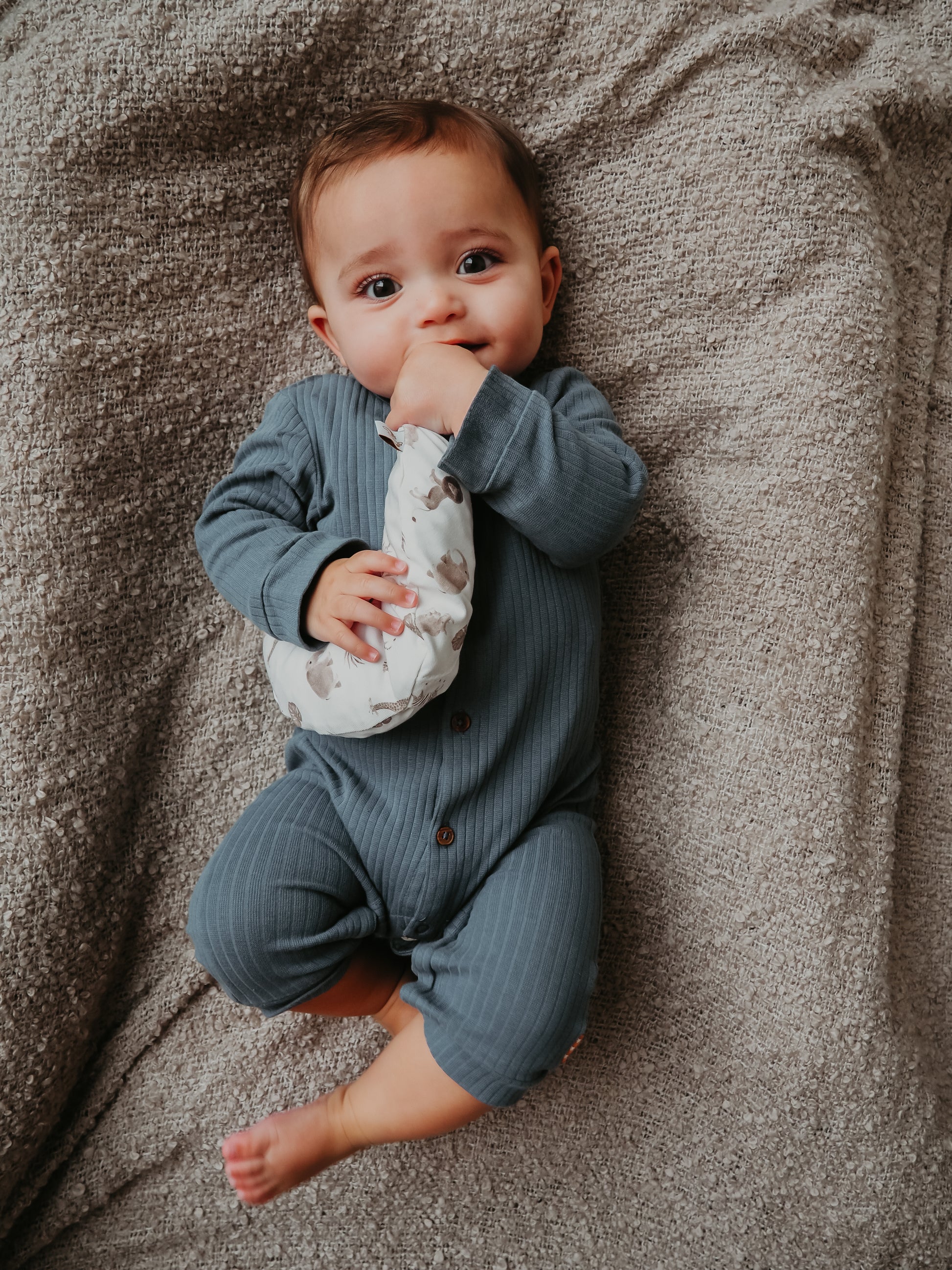 Comfy Luna warmtekussen gevuld met biologisch gereinigde kersenpitten