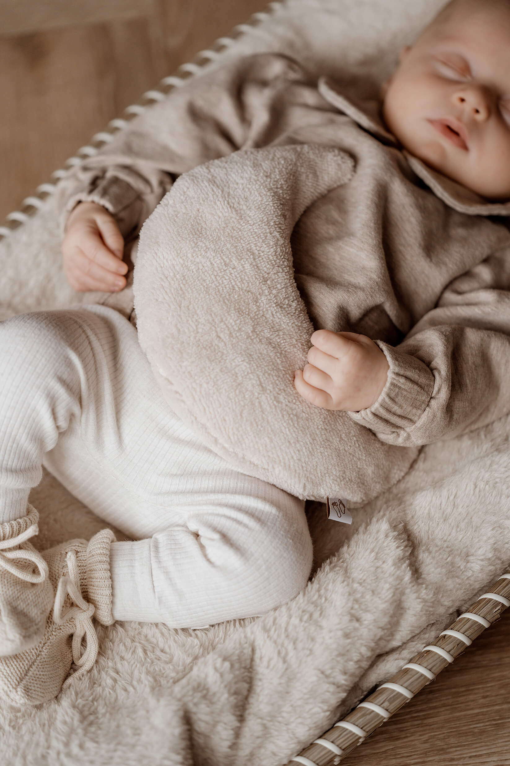 Detail van de bamboo beige hoes van het Comfy Luna warmtekussen